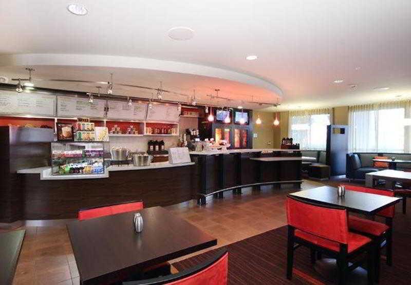 Отель Courtyard By Marriott Sacramento Фолсом Экстерьер фото