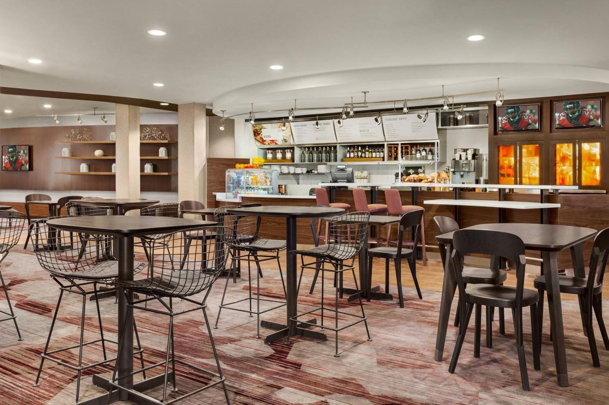 Отель Courtyard By Marriott Sacramento Фолсом Экстерьер фото